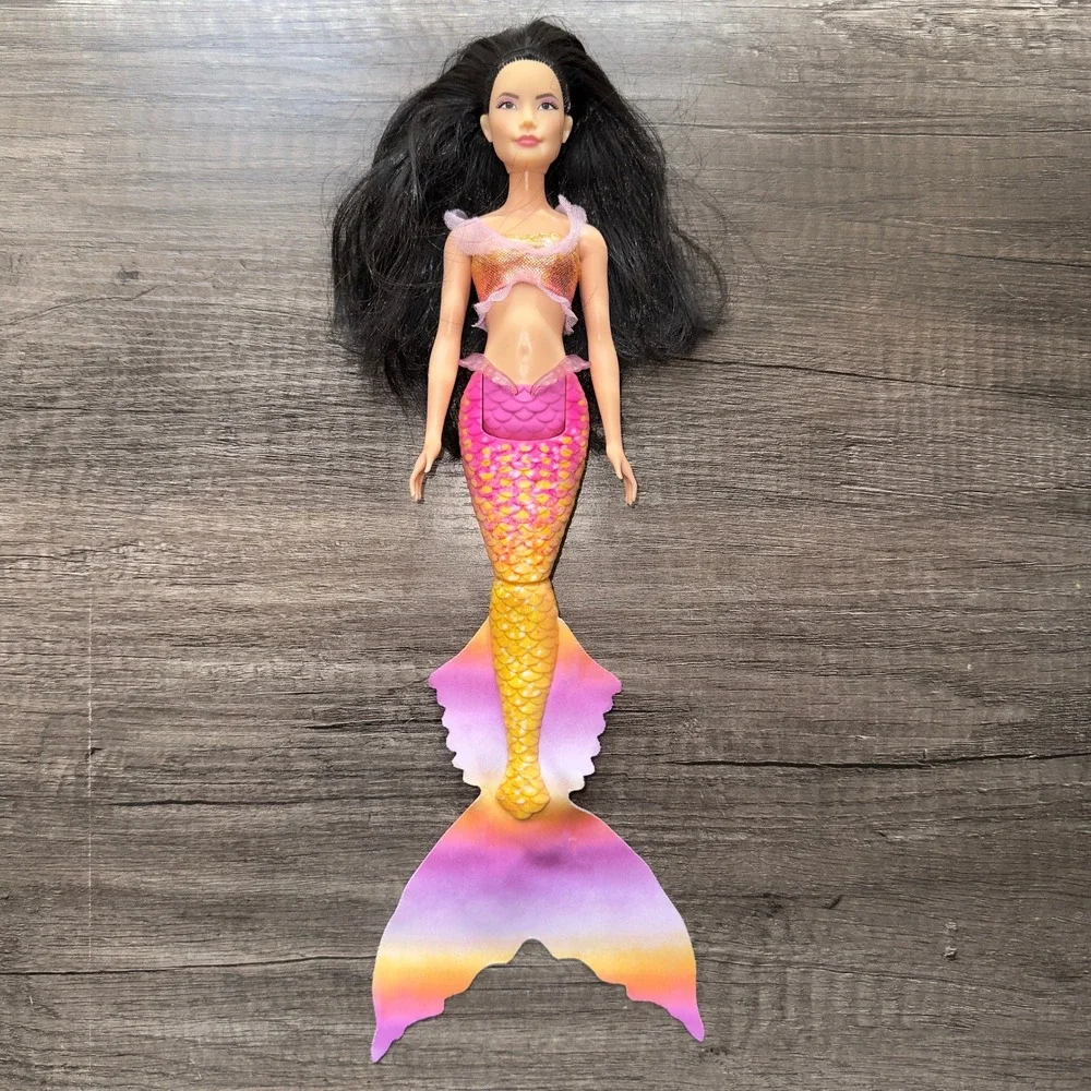 Disney's The Little Mermaid Live Action Mala Doll‎ Ariel's Sister Mattel